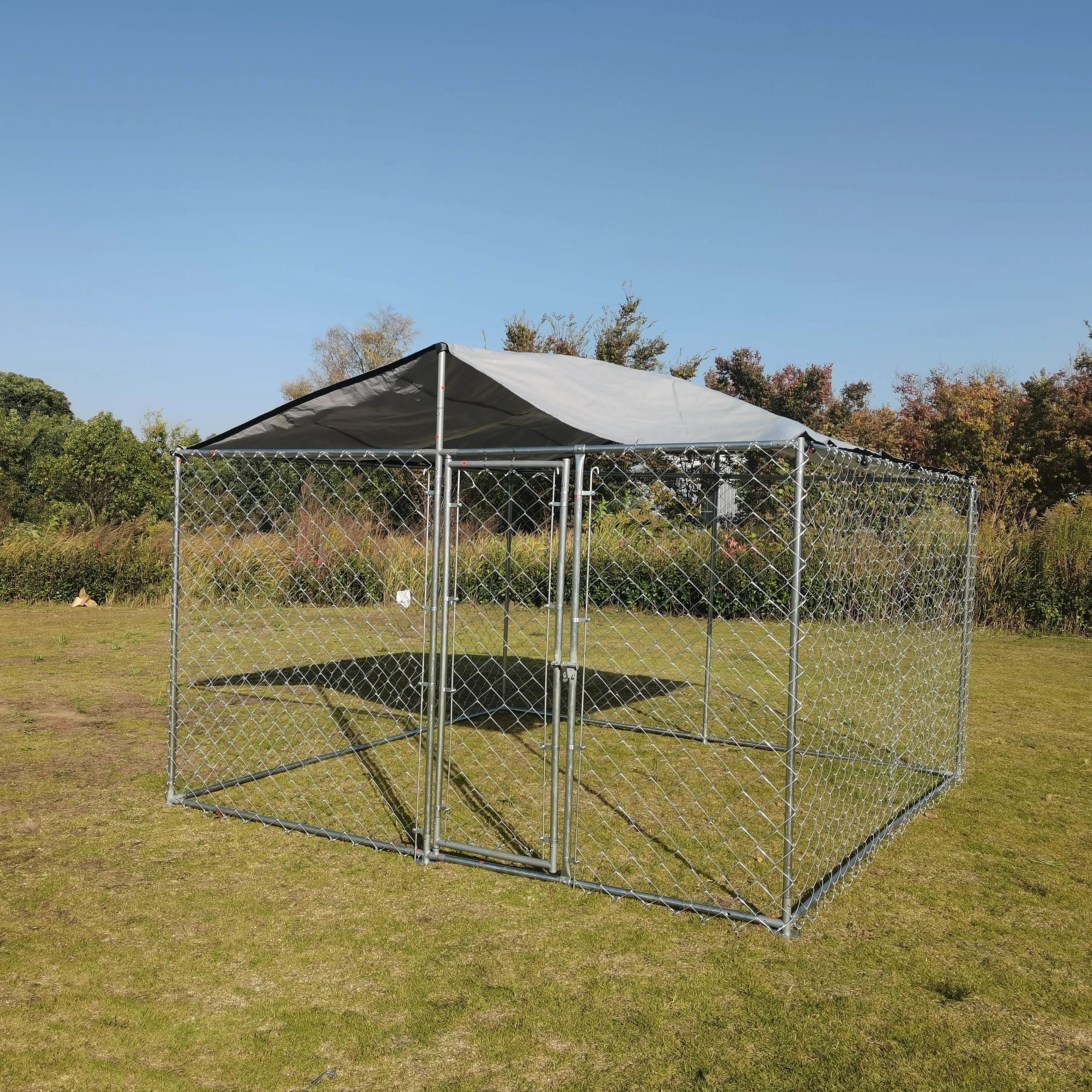 Équipement de cage de qualité supérieure Cages pour chiens Chenils en métal Grande course extérieure à vendre