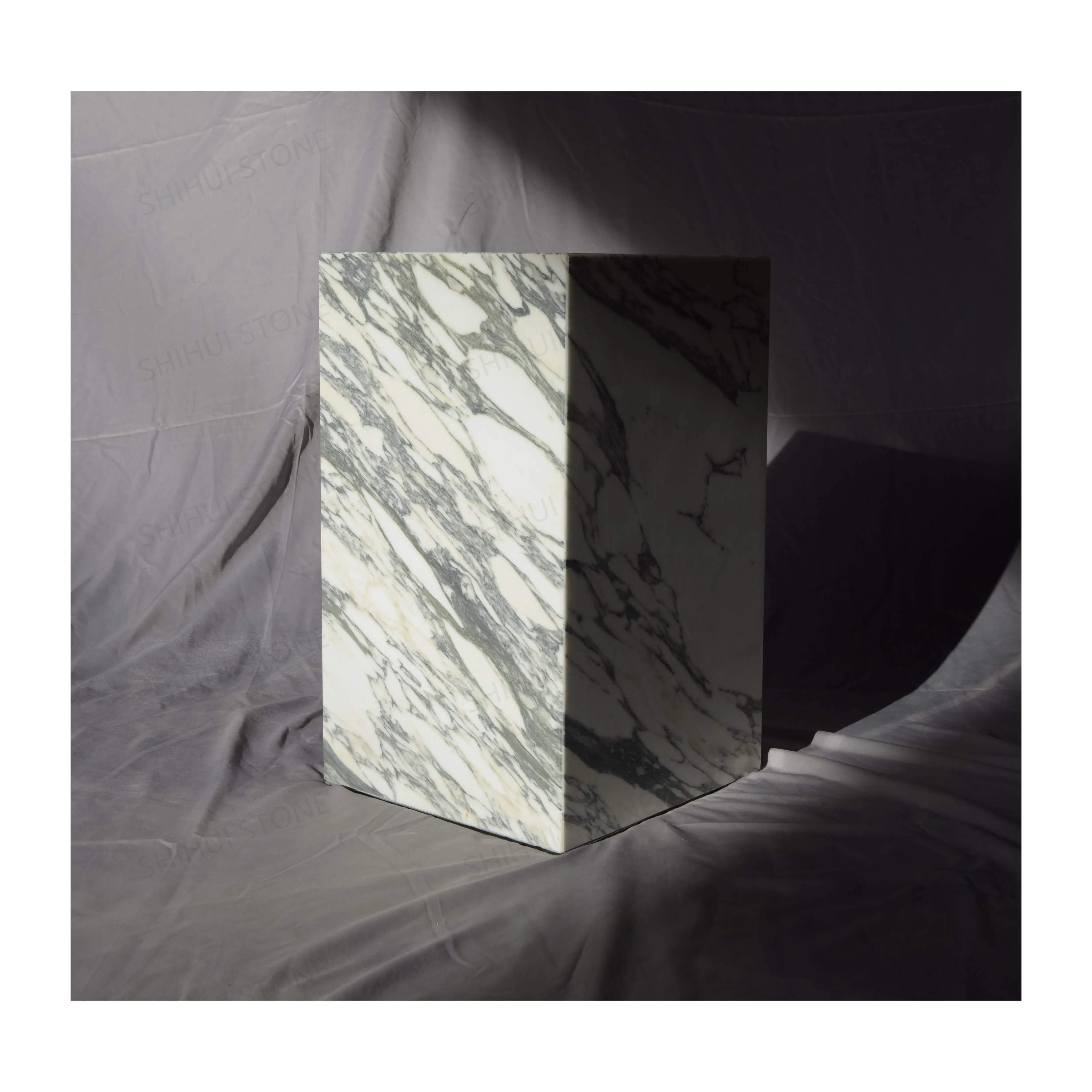 SHIHUI vendita calda naturale Arabascato marmo zoccolo mobili in pietra di lusso per la decorazione del soggiorno zoccolo in marmo bianco