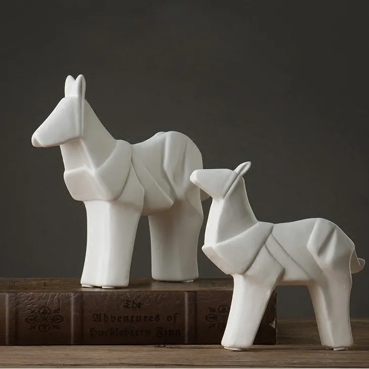 Nordic Home Decor Simple Ceramic Crafts Horse Ornaments Living Room TV Wine Cabinet Modern Porcelain Figurine Decoration Statue