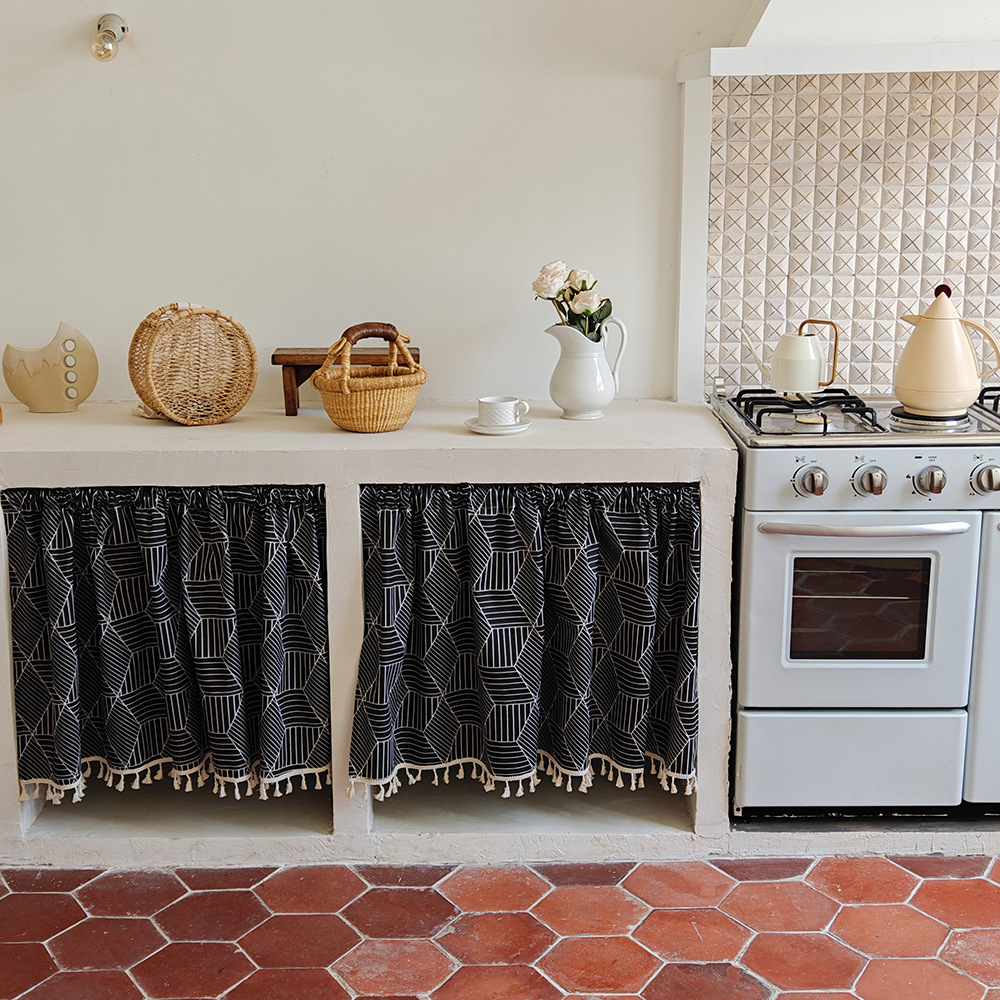 Grille de bord noir