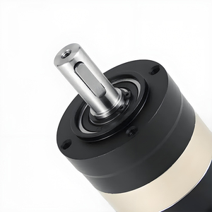 Độ chính xác cao đầu ra trục rắn tròn mặt bích pl60 hành tinh Nema 17 giảm tốc xoắn ốc cho động cơ servo Thời gian giao hàng của 3 ngày - Product Image 1