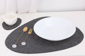 桌面保护定制毡垫隔热圆毡餐垫和杯垫 - Product Image 4