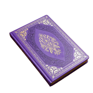 Taccuino per diario con bordo dorato con Logo personalizzato con copertina rigida in cartone sottile perfetto A5 - Product Image 1