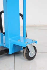 Fully Electric Forklift Portable Lifting <strong>and</strong> Handling Stacker <strong>Automatic</strong> <strong>Loading</strong> <strong>and</strong> <strong>Unloading</strong> Small Remote Control