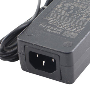 Mean Well GST60A24 60W 24V 2.5A ac a dc convertitore di Commutazione Di Adattatori di Alimentazione Cina Multiple output connettori Adattatori - Product Image 4