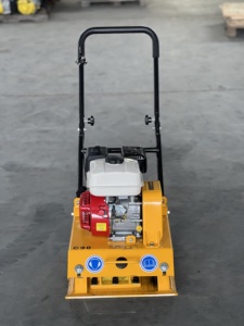 Satılık yol sıkıştırma için su deposu ile 90KGS küçük titreşimli plaka kompaktörü toprak actor ktör C90T - Product Image 5