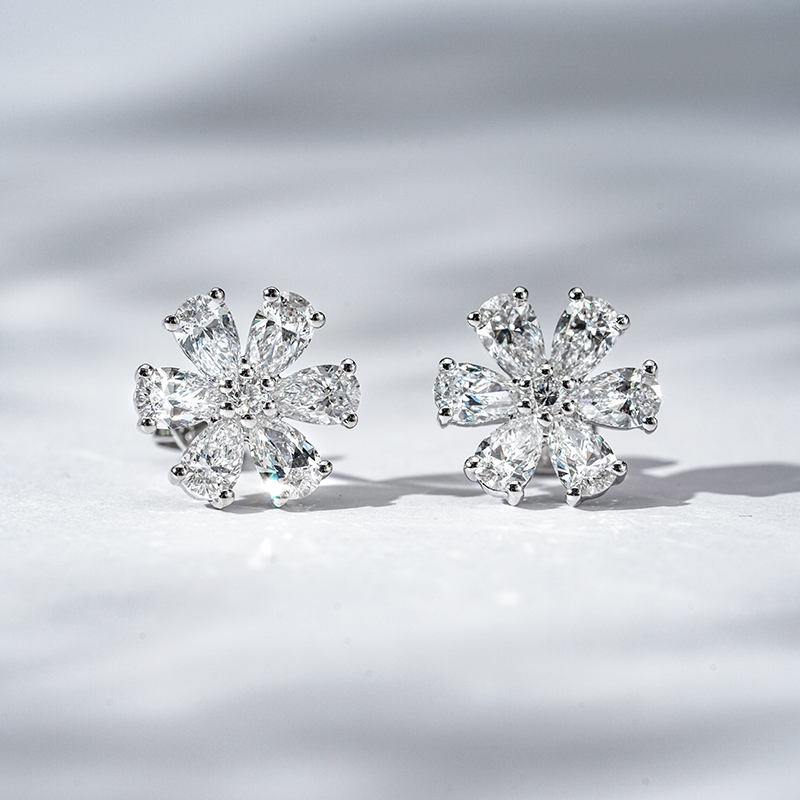 Or blanc 18 carats