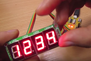 Opportunamente progettato un registro a turni 74 hc595 per cifra 7 segmento display con punti decimali per Arduino uno - Product Image 2