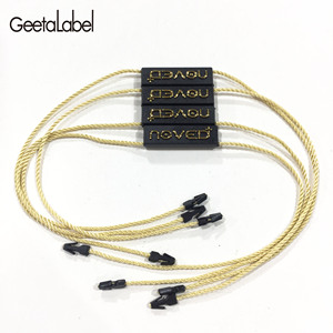 Etiqueta colgante muy barata, cadena de sellado, logotipo de marca en relieve personalizado, etiqueta colgante, cadena de bucle para ropa - Product Image 1