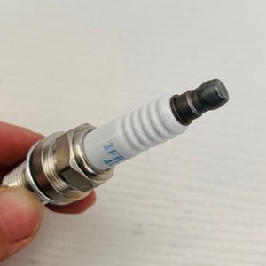 火花塞IFR7F-4D天然气发动机零件点火装置卡车公共汽车火花塞 - Product Image 6