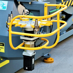 Enrutador cnc 1325/1530, máquina de grabado atc cnc, enrutador cnc de 3 ejes con carga, mesa de descarga para muebles de puerta - Product Image 4