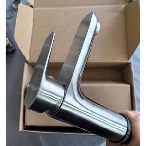 2025 New thép không gỉ lưu vực vòi Mixer tap duy nhất xử lý lưu vực Mixer lạnh nước nóng lưu vực Mixer tap vòi nước phòng tắm - Product Image 5