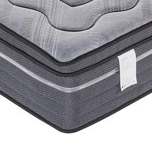 Queen King Size Latex Gel High Density Memory Foam Matratze Aufgerollte Verpackung in eine Box mit Pocket Coil Spring