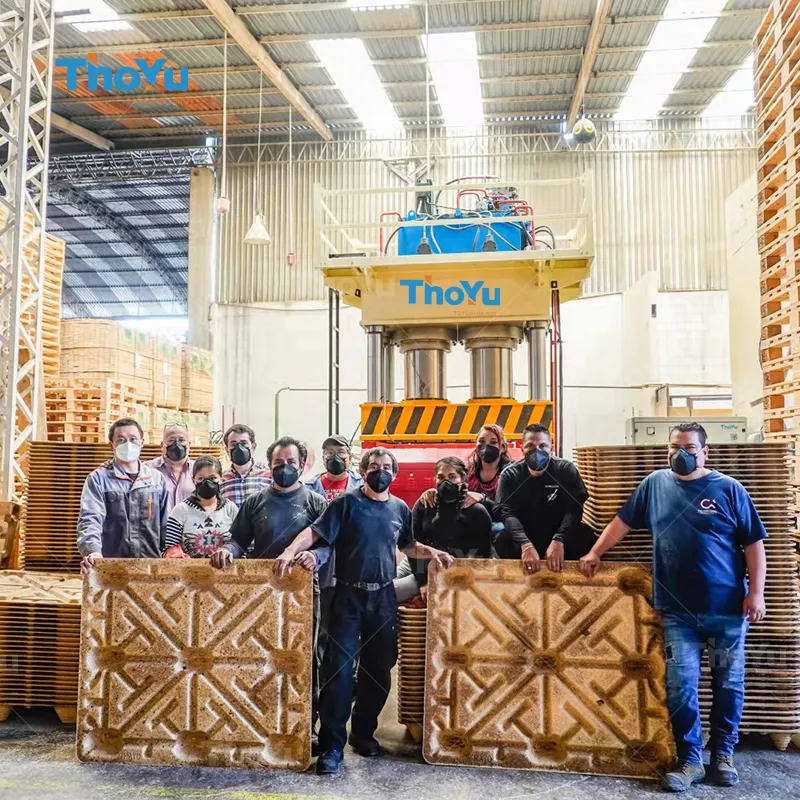 Nueva máquina de fabricación de paletas de madera comprimida de alta eficiencia, máquina de bloques para planta de fabricación con motor de componentes centrales y PLC