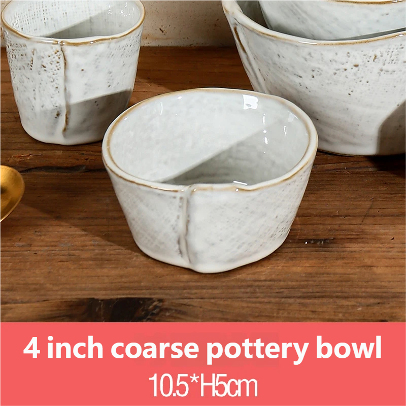 Bol en poterie grossière de 4 pouces
