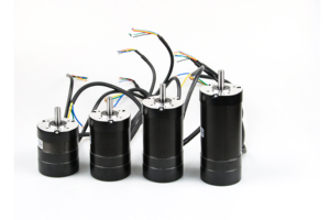 48v <span class=keywords><strong>12v</strong></span> 5hp נטול dc מנוע 400w 9500 rpm nema23 57 מ "מ bldc מנוע עם פיר כפול - Product Image 6