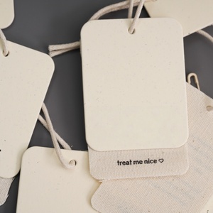 Accesorios de ropa Logotipo personalizado Etiqueta hecha a mano Etiquetas de cadena Etiqueta de ropa de papel personalizada - Product Image 1