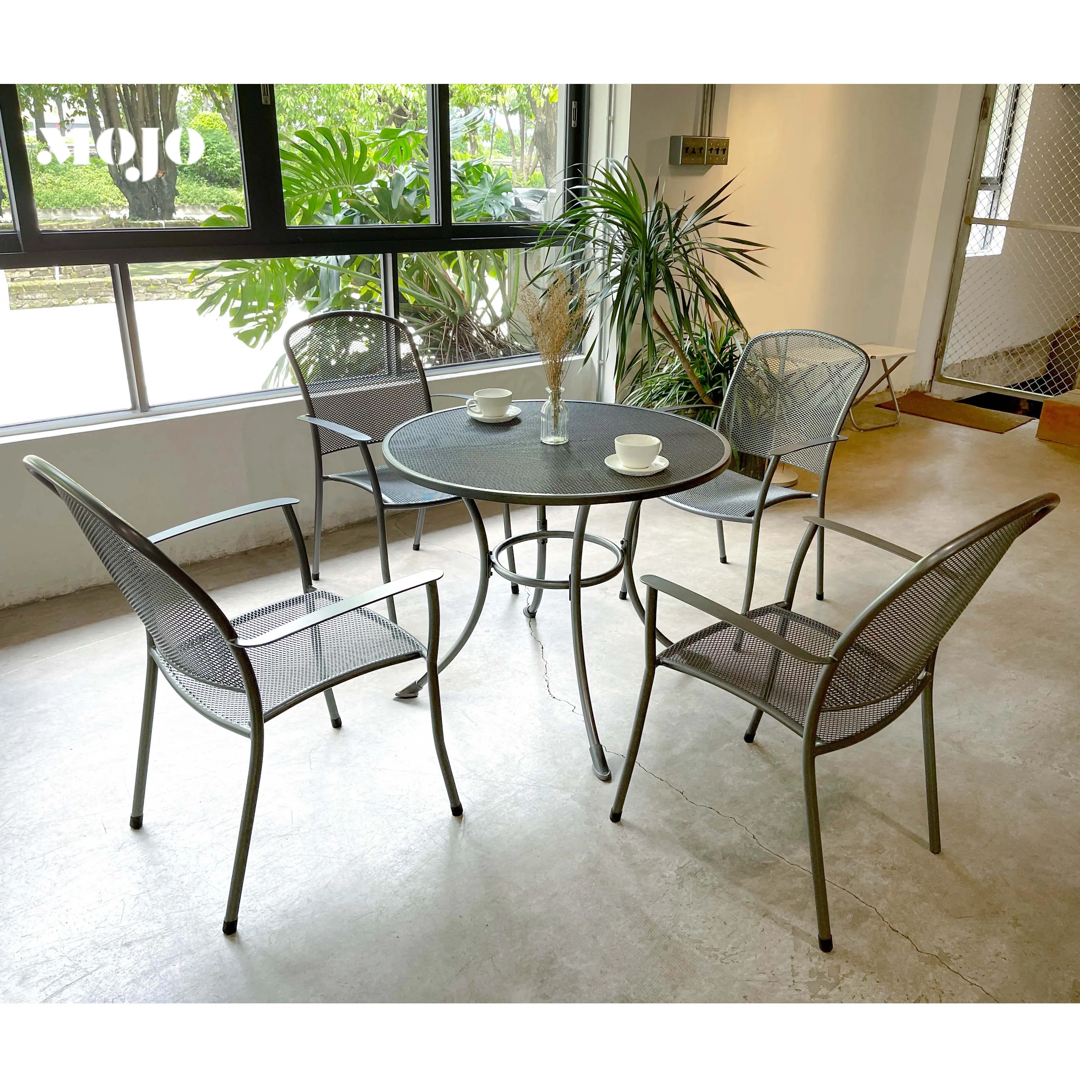 Роскошный современный сад патио мебель водонепроницаемый кафе обеденный открытый Ресторан металлические столы и стулья набор