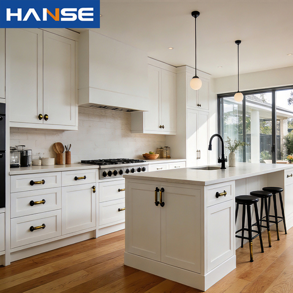 Custom Kitchen Cabinets