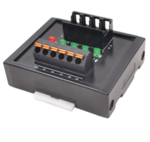 QMT19D E-CONは、ターミナルステーションPNP/NPN入出力端子台をLEDライトに接続します - Product Image 1