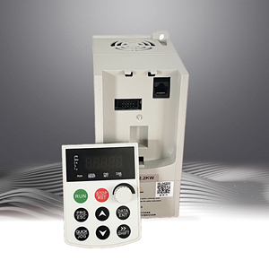 K & R TECH TK1300 VFD Monofásico 220V 0.75kw/1hp/2hp Accionamiento de velocidad variable de CA con control vectorial Potencia nominal 1500W - Product Image 2