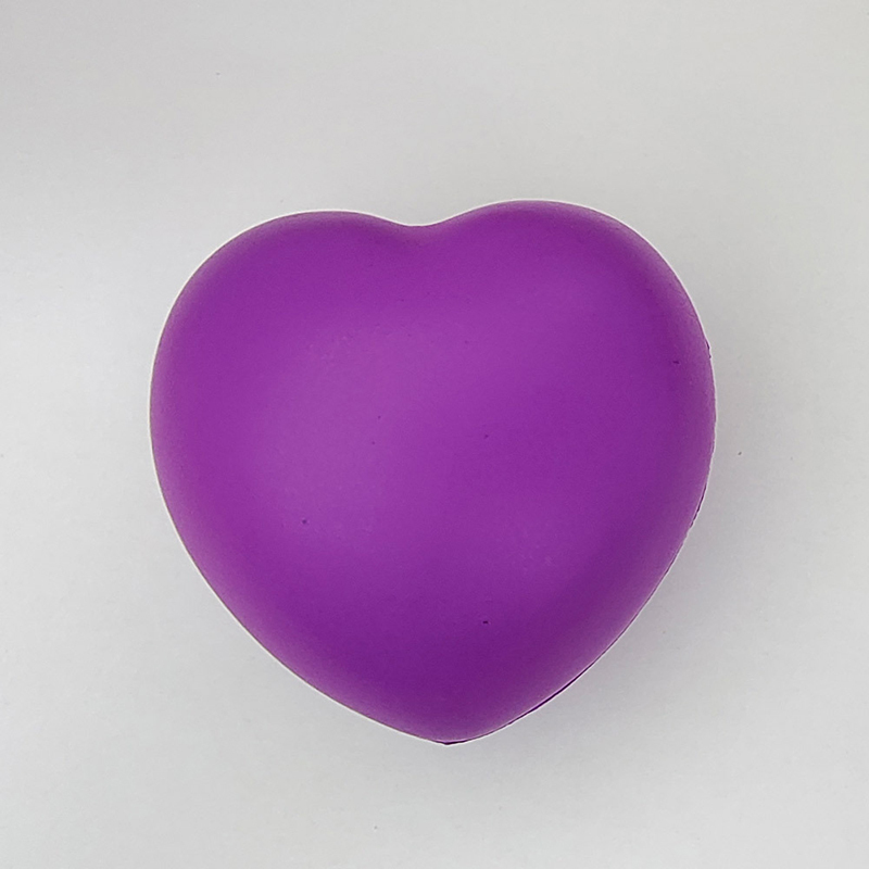 Forme de coeur violet