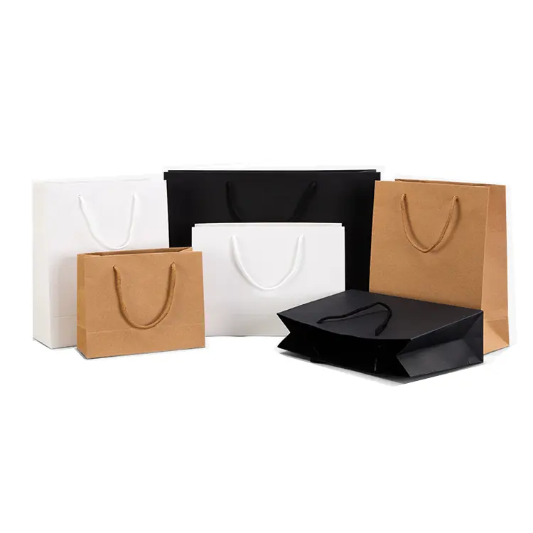 Sacos de papel de embalagem do logotipo personalizado, sacos de roupas de cor sólida do saco de papel da embalagem do cartão preto branco marrom