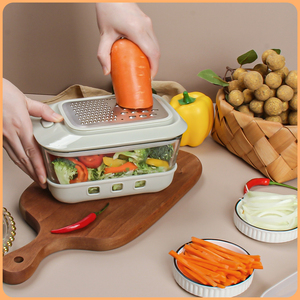 <strong>Free</strong> Sample Manual <strong>Veggie</strong> Graters OEM Household Slicer Chopper Cutter Fridge Oven Safe Kitchen Accessories 1380 ml Cheese Grater - Product Image 2