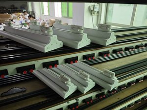 Thiết kế mới nhôm cơ thể đèn thương mại theo dõi ánh sáng 150W Lumen cao dẫn tuyến tính ánh sáng theo dõi cho các cửa hàng & siêu thị - Product Image 6