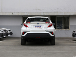 <span class=keywords><strong>2025</strong></span> sıcak satış marka yeni Toyota C-HR ucuz pratik Sedan ekonomik ekonomik kompakt araba