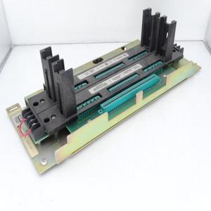 PLC 5005840 PLC RACK PLCプログラミングコントローラ - Product Image 1