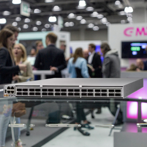 Chất xúc tác 8101-32fh-o 1ru Chassis | 32-Port 10G SFP + Switch | mạng doanh nghiệp cố định | originaloriginal Second-hand - Product Image 5