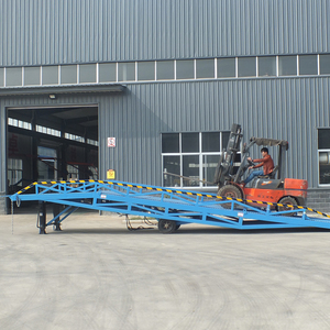 Laden und Entladen von mobilen Containern Laderampen Versand Mobile Manual Dock Ramp Leveler - Product Image 4