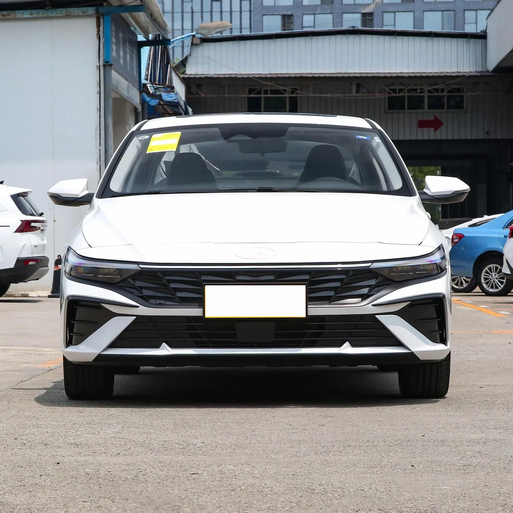 Coche chino Hyundai Elantra 2023 190 Km/h Coche de gasolina 1.5L 5 asientos Coche familiar