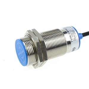 Sensor ultrasónico de salida analógica, rango de detección UB1000-18GM-U-V1 M18, 1000mm