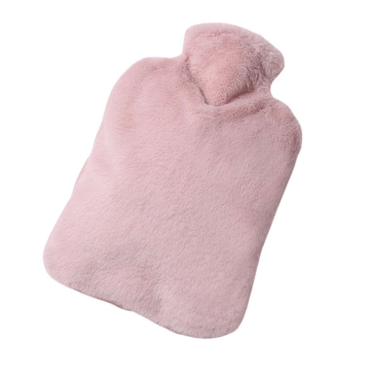 Funda de felpa rosa que imita piel de conejo.