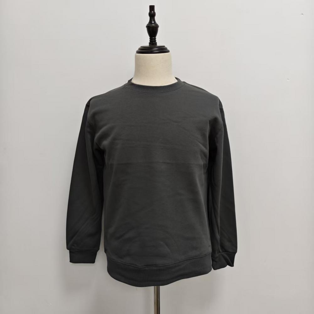 Gris oscuro