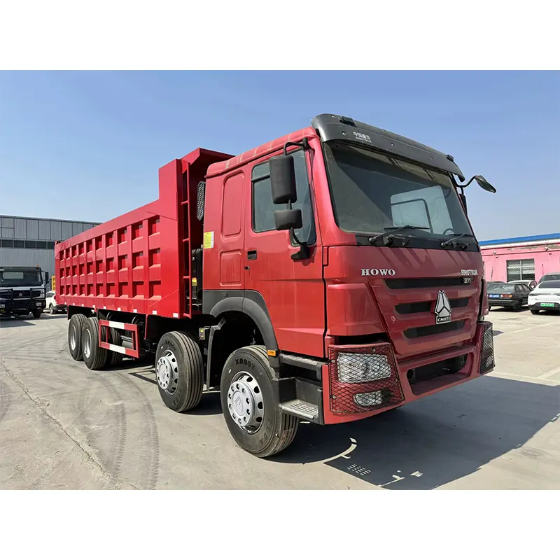 2020 chino de dos manos Sinotruk Howo rojo 8x4 371HP con camión volquete de alto rendimiento para la venta.