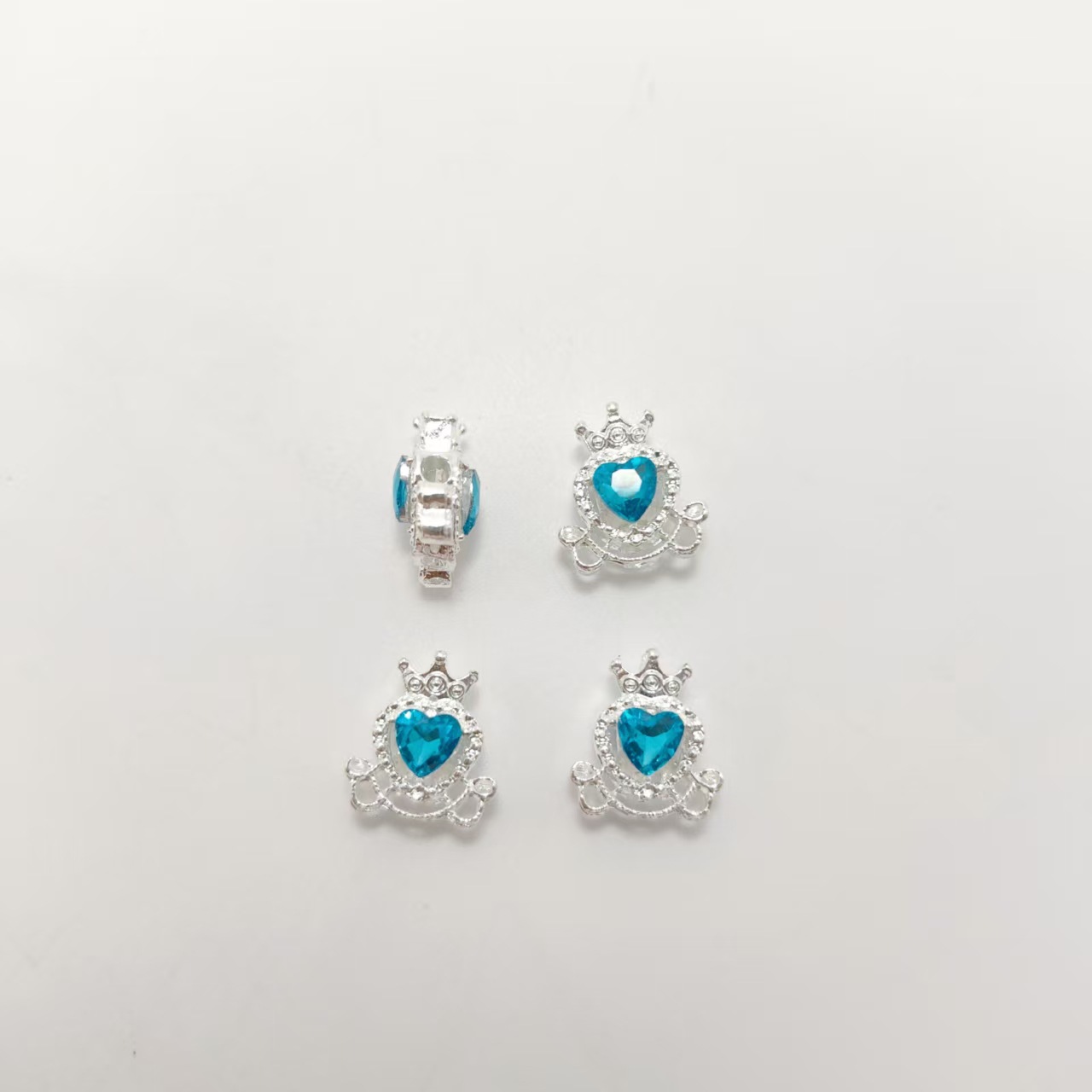 Silver-plated blue diamond