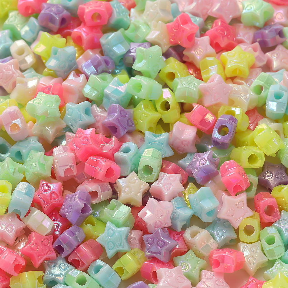 100 bags of smiley face and five-pointed star