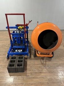 Piccolo mixer multifunzione acquistato da clienti africani abbinato a macchinari per la produzione di mattoni multifunzionali semiautomatici - Product Image 5