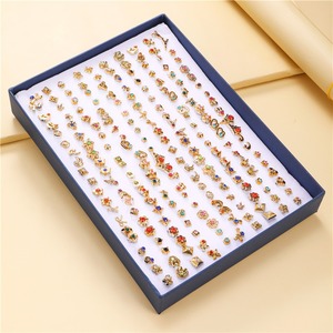 Kutulu earringsof 100 çift çok delikli kombinasyon küpe basit ve şık elmas küpe kaldırmak kolay - Product Image 4
