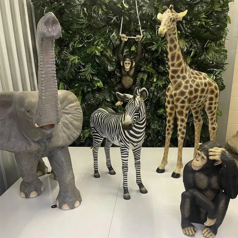 Life Size Fiber Glass Animal Sculpture Jungle Safari Elephant Giraffe Props For Zoo Decoration