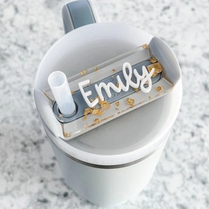 Nome personalizado Placa Natal DIY Eco-Friendly Acrílico Copo Encantos Modelo Padrão Cabelo Artesanato Decorações para Decoração Para Casa