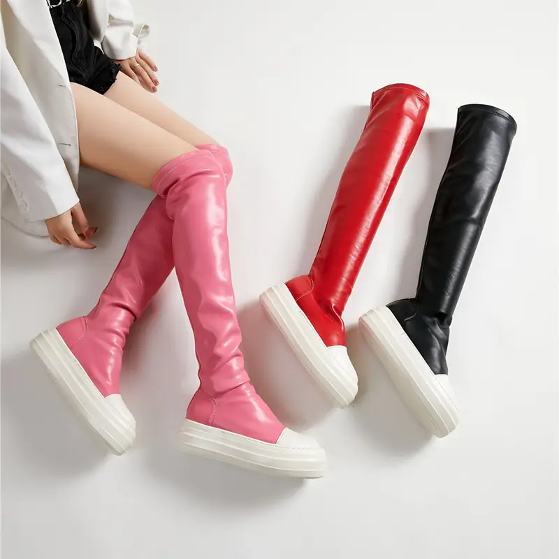 फैशन जांघ हाई बूट्स ओवर-द-घुटने के फ्लैट मिड-लॉन्ग ट्यूब प्लेटफॉर्म मोटे डिजाइनर बड़े लाल जूते महिला चमड़े के जूते