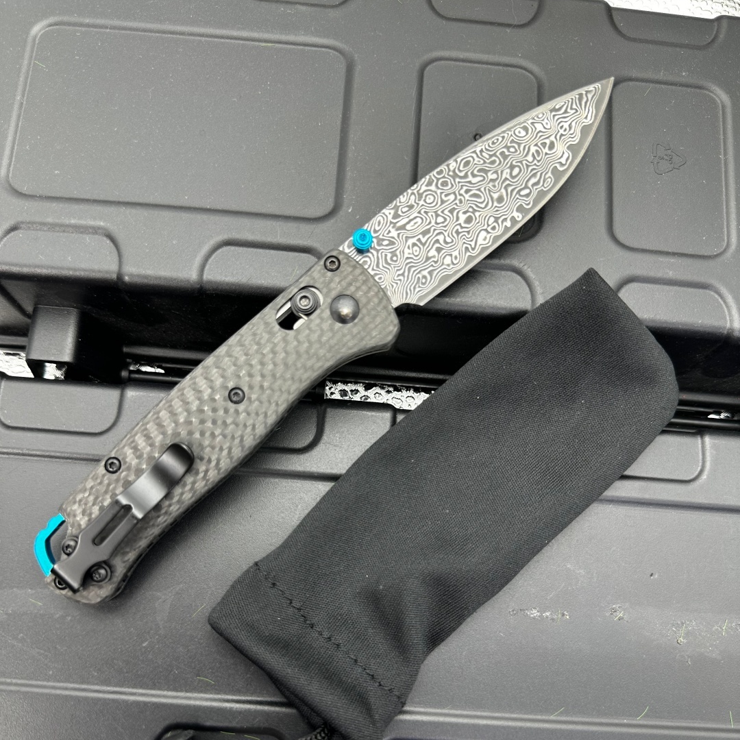 Black-Damascus steel