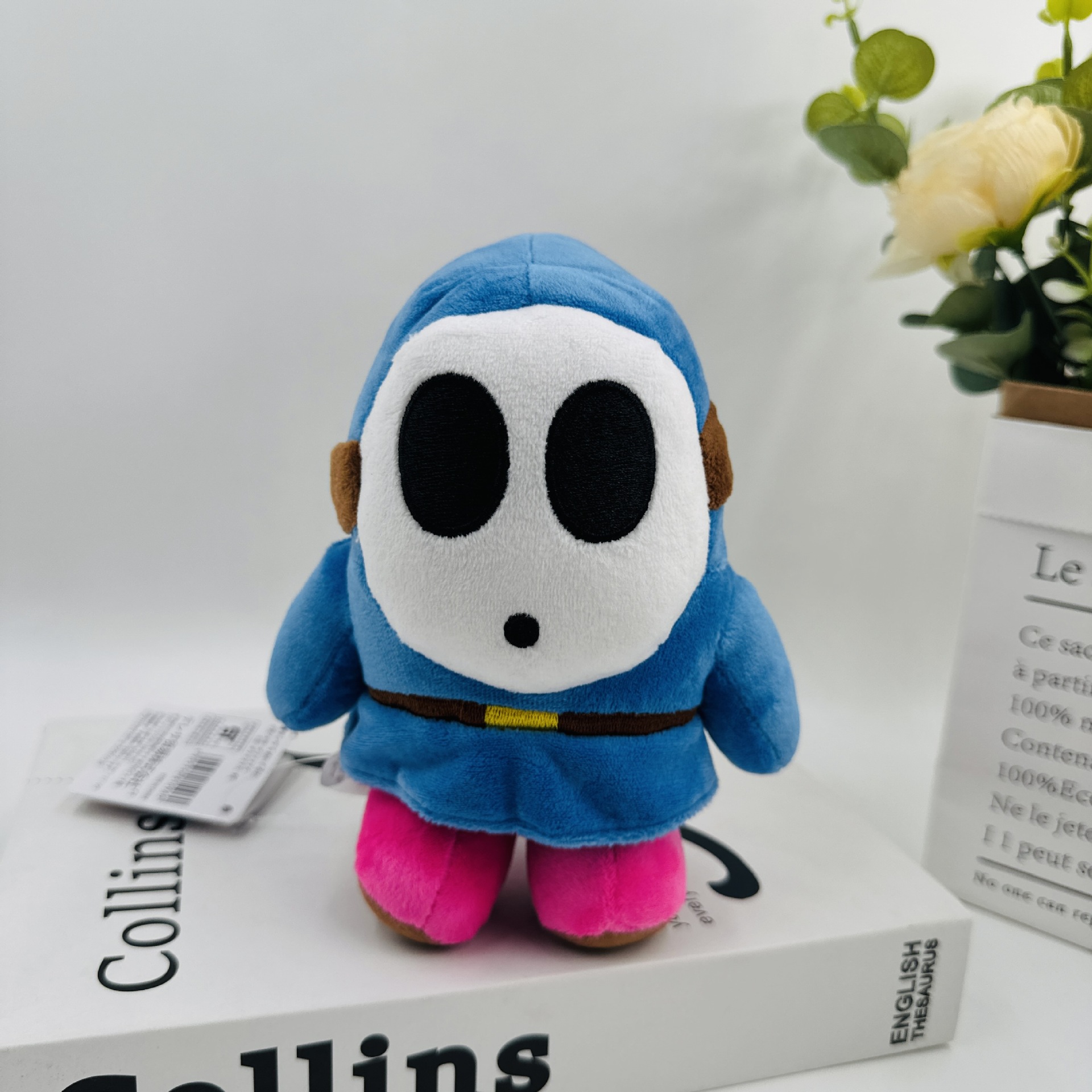 Une petite figurine masquée en trompette-bleu foncé-15cm