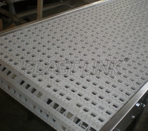 带挡板的倾斜塑料模块化带式输送机系统，用于废纸和瓶子处理 - Product Image 3