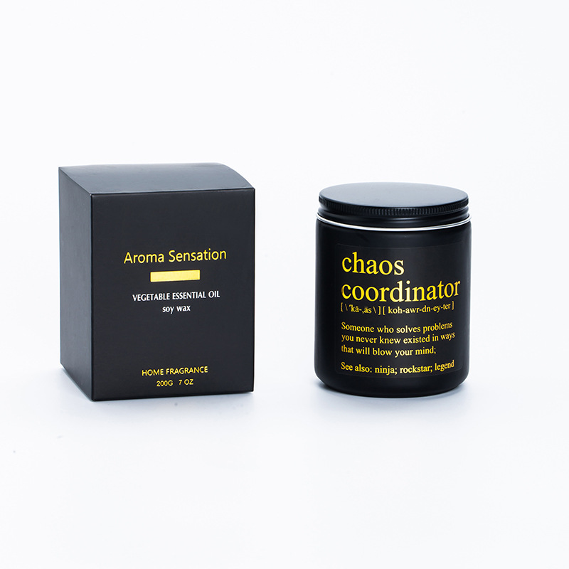 Tasse noire mate avec couvercle noir
