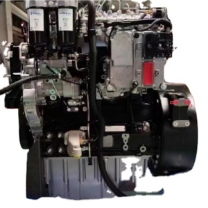1104D-E44T産業用コンプリートエンジン102kw4気筒ディーゼルエンジン (パーキンスエンジン用) - Product Image 1